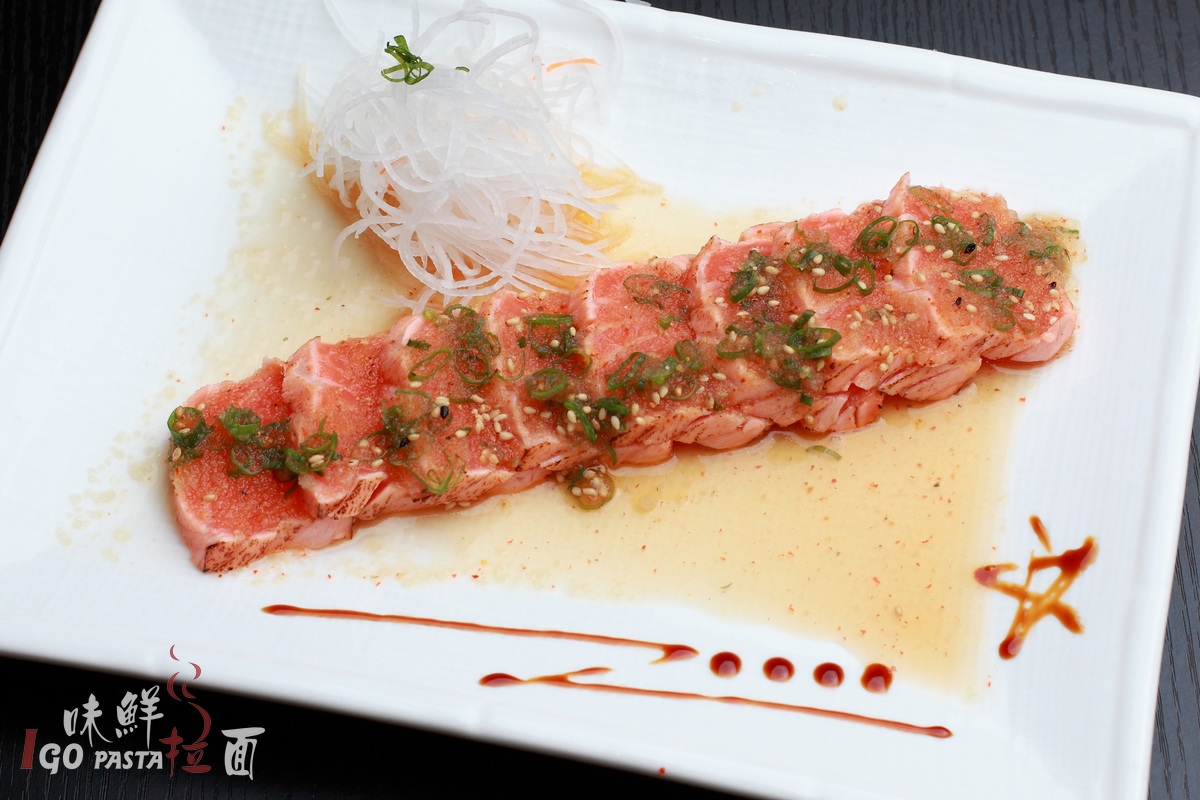 TATAKI DE SALMON