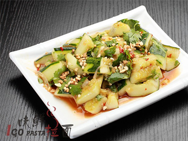 ENSALADA DE PEPINO